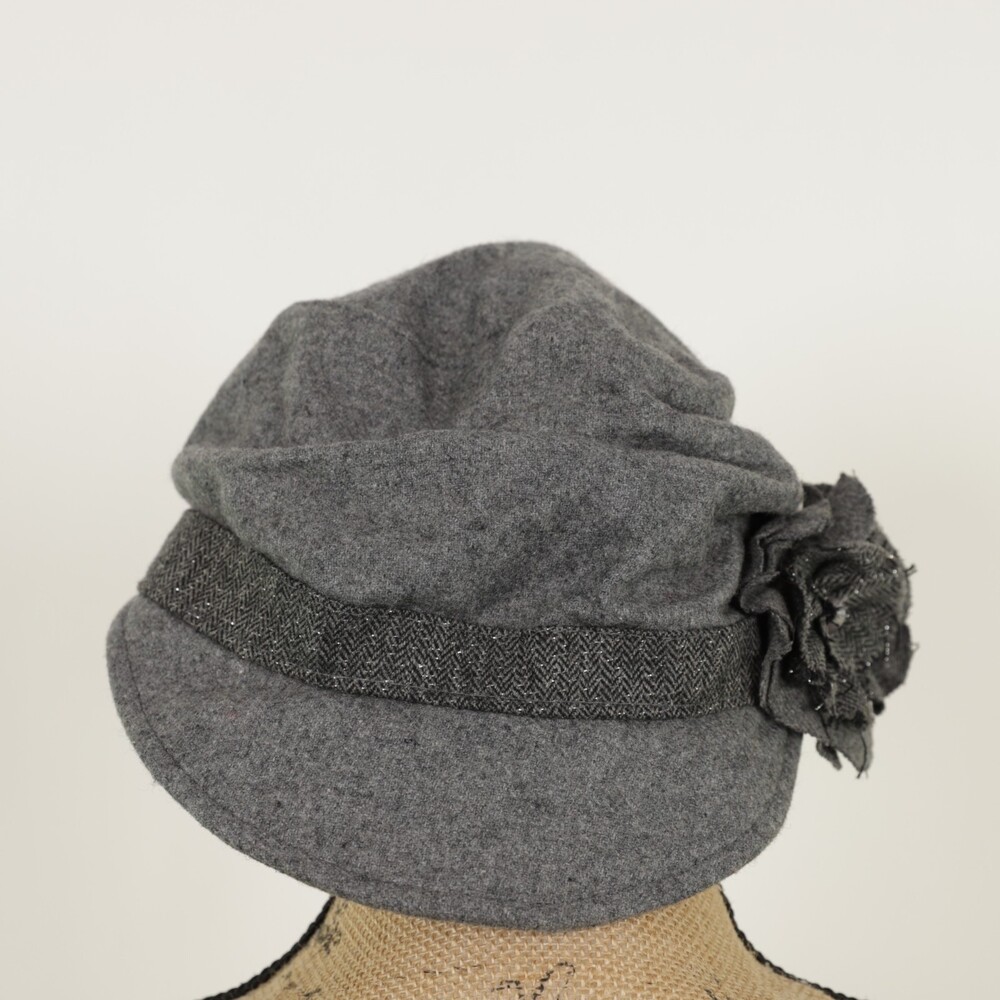 Y2K Black Wool Blend Baker Boy Cap  size M / L